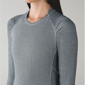Lululemon Gray Herringbone Top